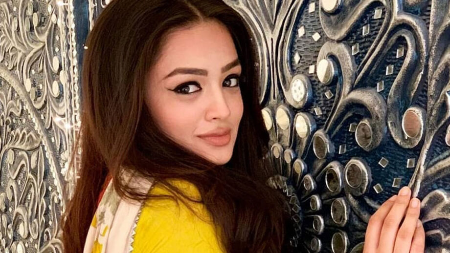 Bahu Begum actress Samiksha Jaiswal's ethnic avatar