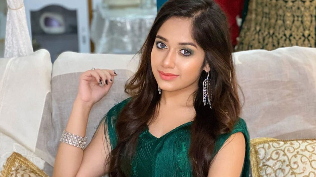 Jannat Zubair to Feature in Another Music Video; Shares Poster | India  Forums