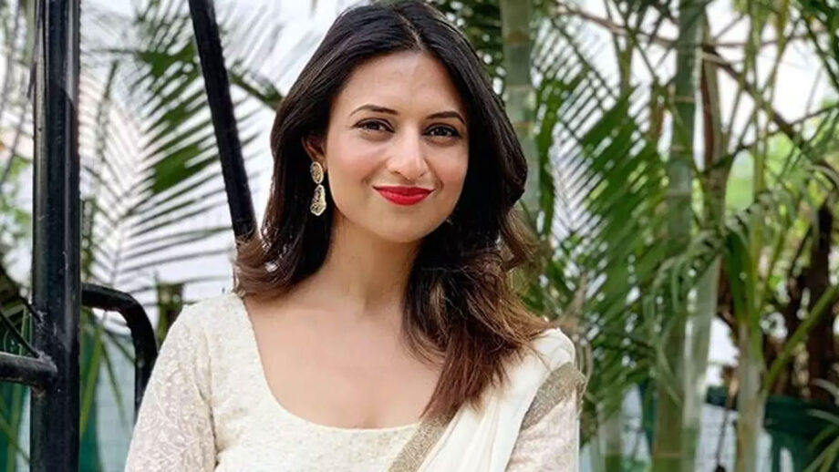 I bond with my mother-in-law over cooking: Divyanka Tripathi