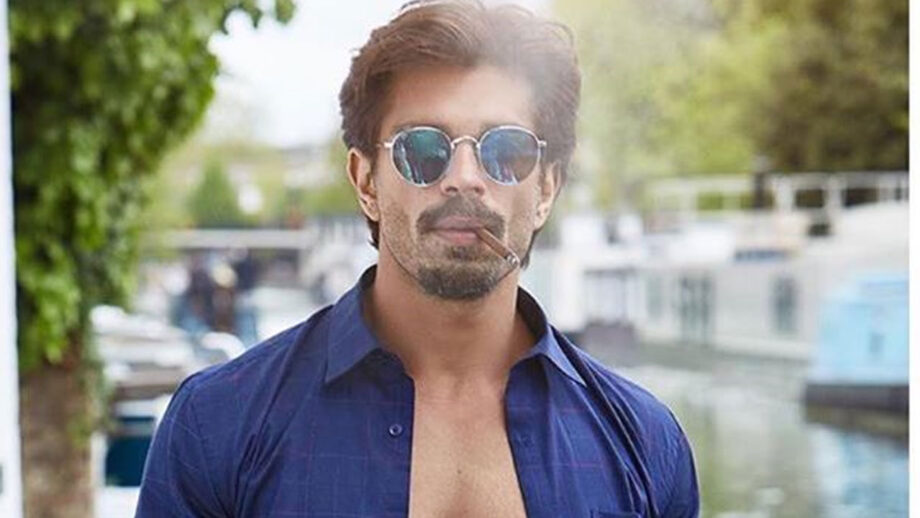 Karan Singh Grover is Inspirational in his style quotient 6