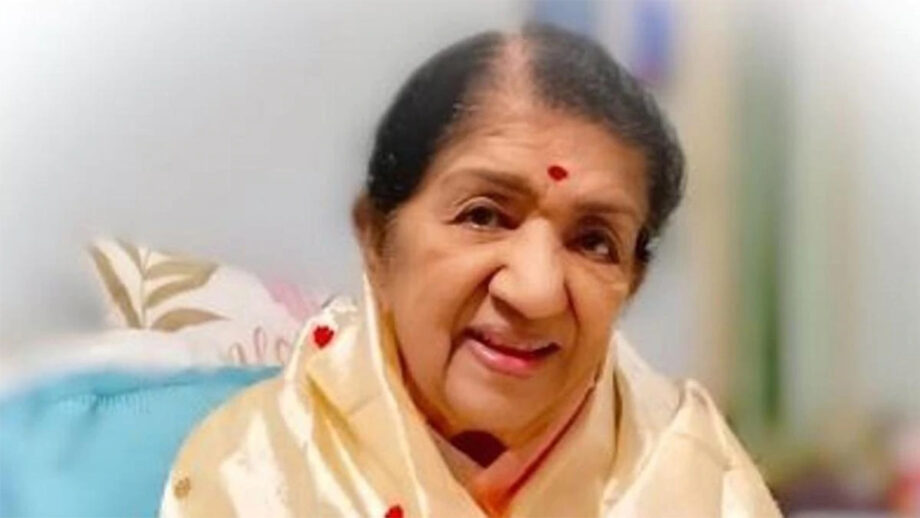 5 songs of Lata Mangeshkar that get you emotional every time you hear them