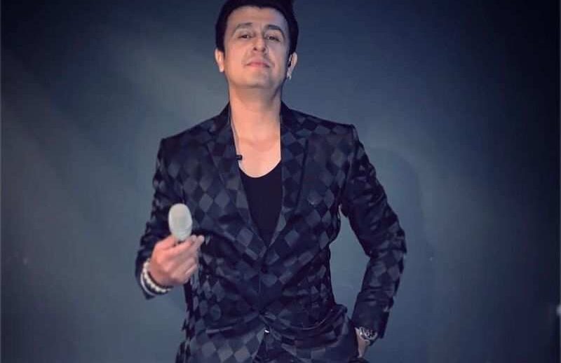 5 times when Sonu Nigam proved to be a fashion inspiration 1