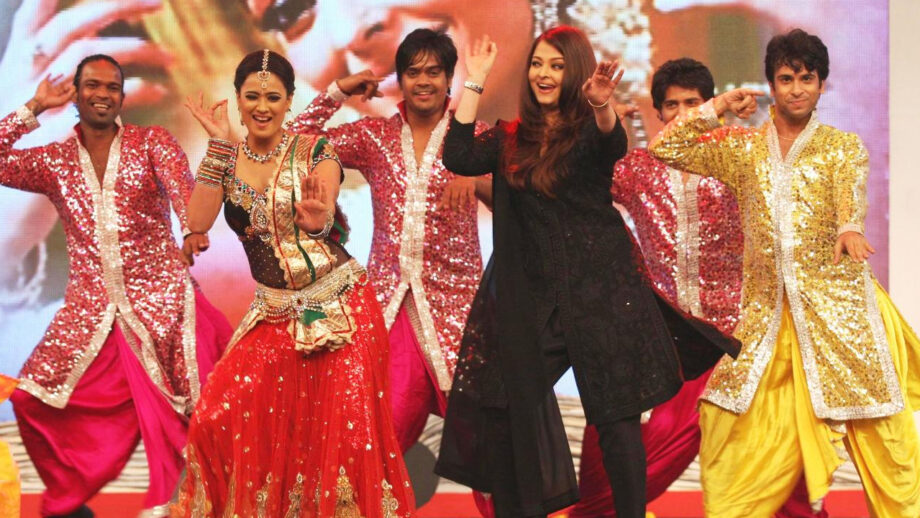 Aishwarya Rai Bachchan is not just a passionate actress but also an articulate dancer and here’s proof 1