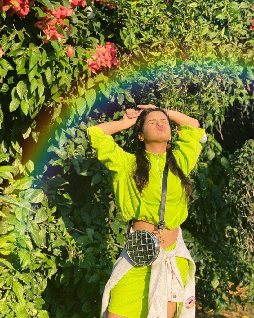 These Instagram posts by Avneet Kaur are giving us major travel goals - 10