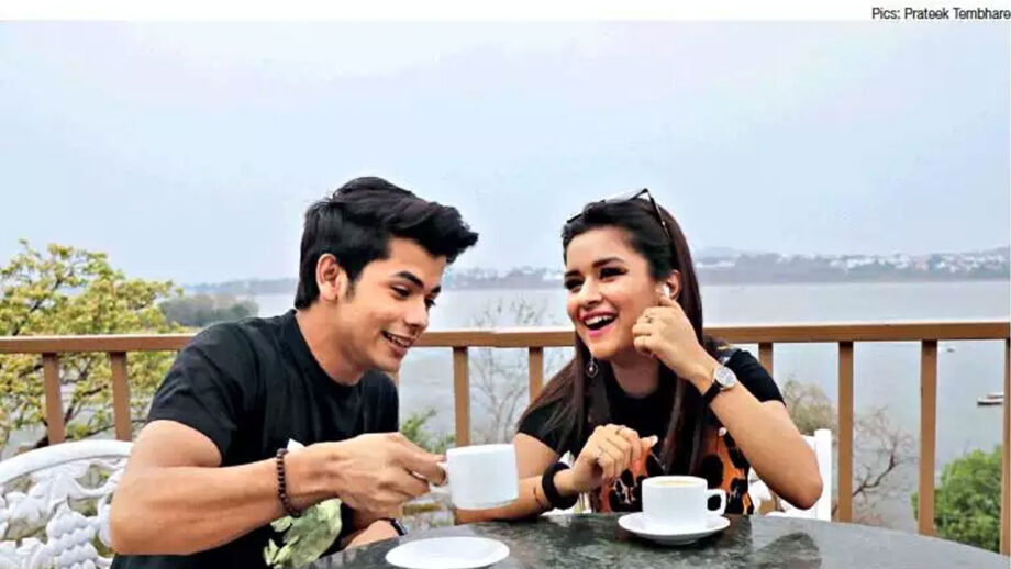 Siddharth Nigam and Avneet Kaur’s coffee date