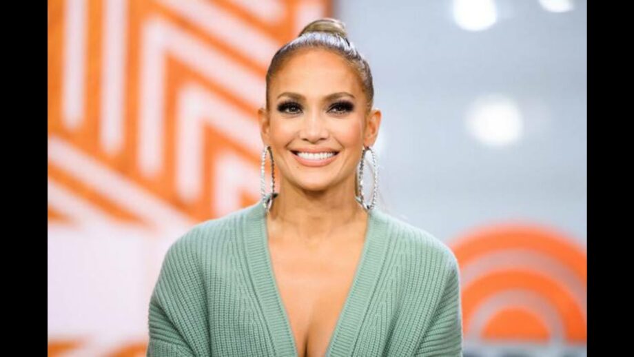 Why watching Jennifer Lopez live should be on your bucket list.... 2