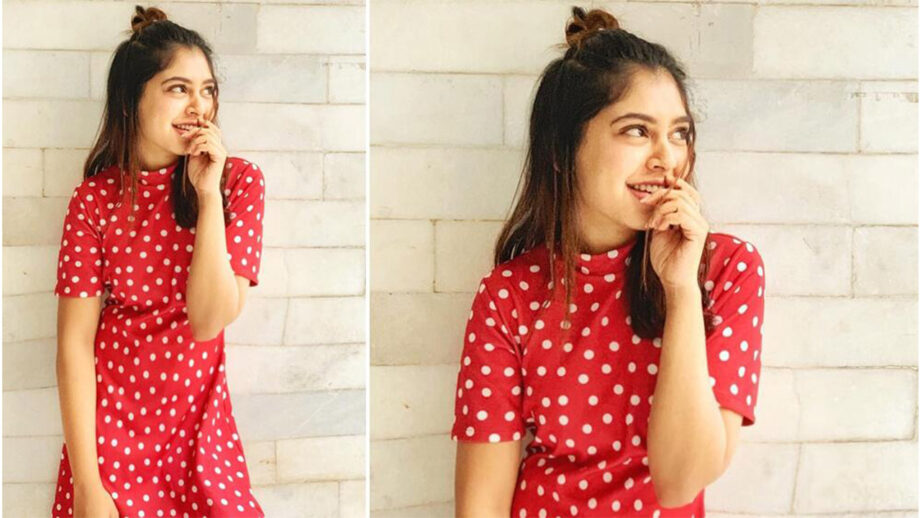 5 Things about Niti Taylor that every girl next door can relate to 5