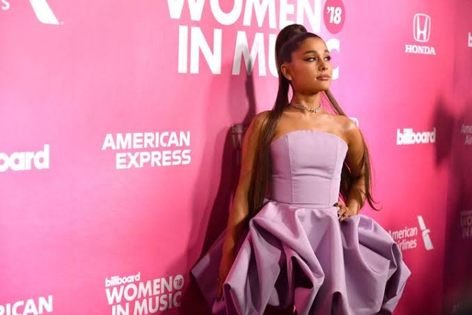7 Outfits By Ariana Grande That Can Inspire Us - 1