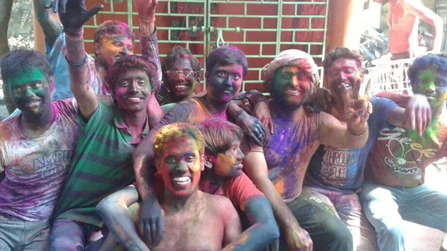 Can you guess who is in Arijit Singh's Holi picture? 1