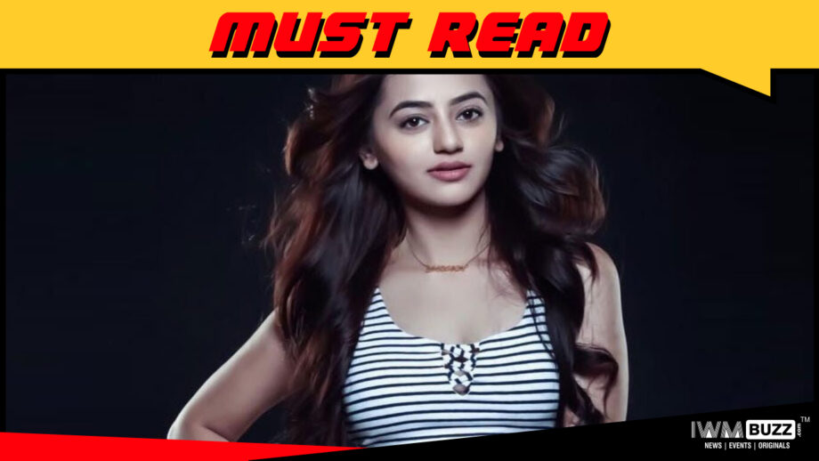 I always need to keep challenging the actor within -Helly Shah