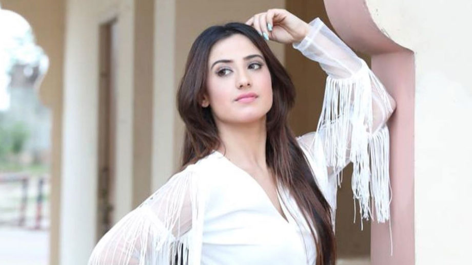 I miss my mom but due to the current crisis I can't meet her: Aalisha Panwar