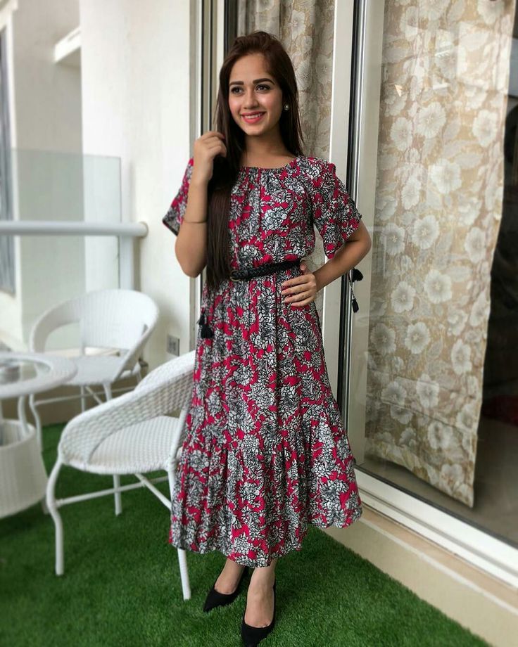 Jannat Zubair Slays In Printed Outfits with an Ethnic Twist, Check out ...