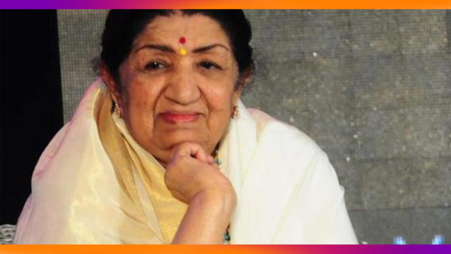 We are going through the most trying of times: Lata Mangeshkar