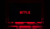 12 Netflix Web Series to watch during Self-Quarantine