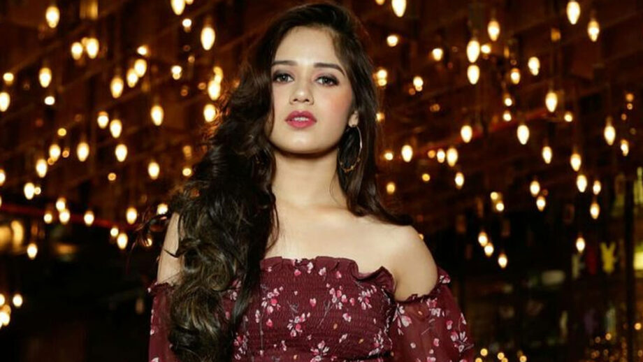 5 Jannat Zubair's Printed Outfit Ideas Which Will Leave You Mesmerized