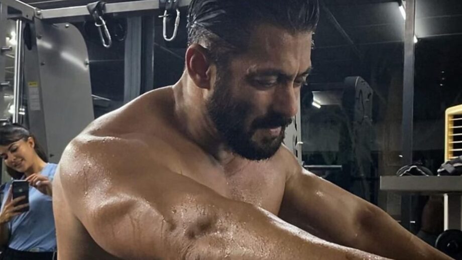 AWW: Salman Khan REVEALS Jacqueline Fernandez is 'guilty' of taking his shirtless picture secretly