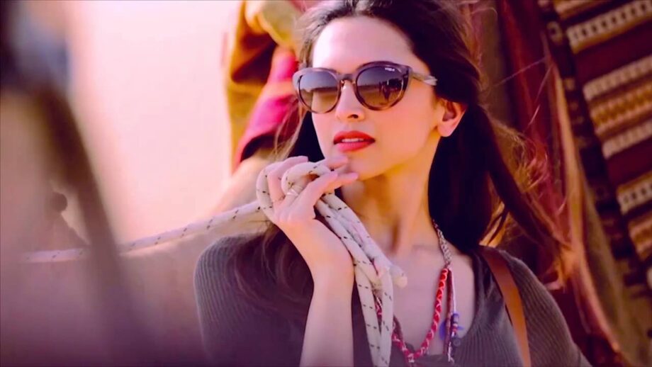 Deepika Padukone’s sunglasses are just as drool-worthy as her outfits, pics inside 6