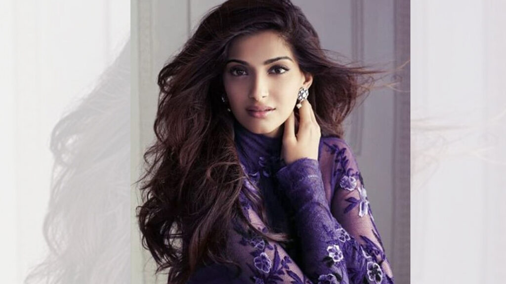 Sonam Kapoor gives out major fashion goals in her latest lavender outfit