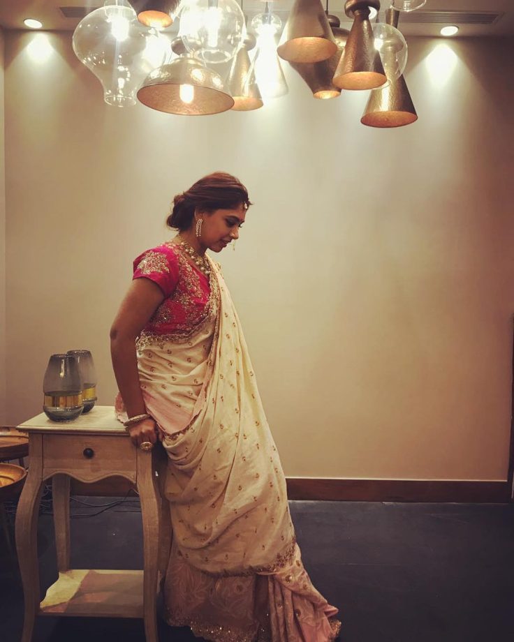 50+ Pattu Saree Blouse Designs To Rock Your Desi Bridal Look | Bengali  bridal makeup, Bengali bride, Indian bridal fashion
