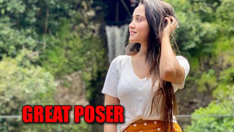 These pictures of actress Ashi Singh prove that she is a great poser