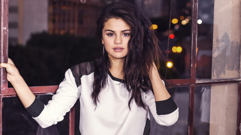 5 Fashion Trends That We've Spotted In Selena Gomez's Wardrobe