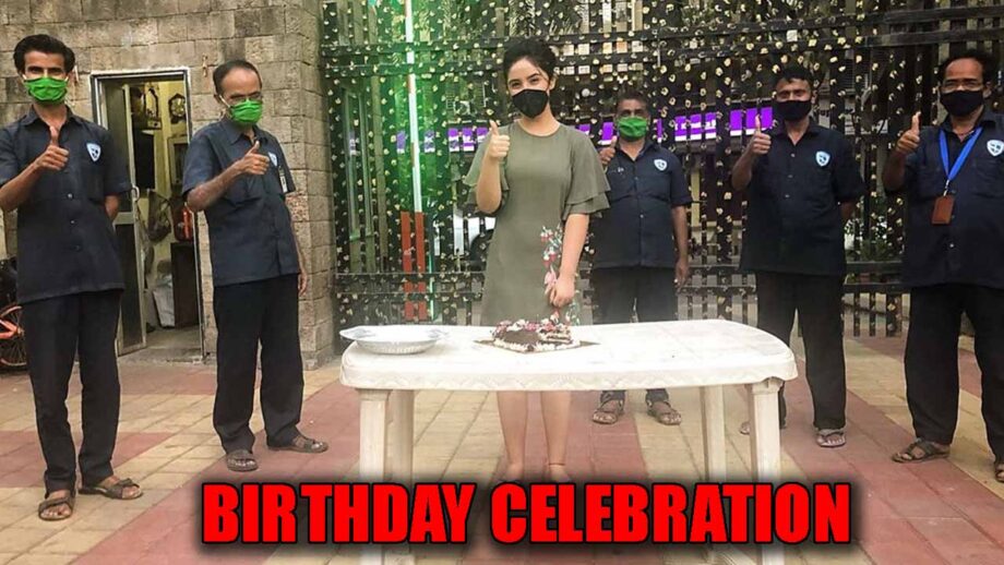 Ashnoor Kaur's 'unique' birthday celebration, WATCH VIDEO