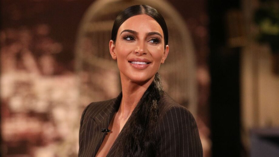 Check Out! Kim Kardashian's Best Fashion Runway Look 5