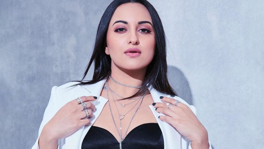 COVID-19: Sonakshi Sinha all set auction her painting to raise funds for the daily wage earners