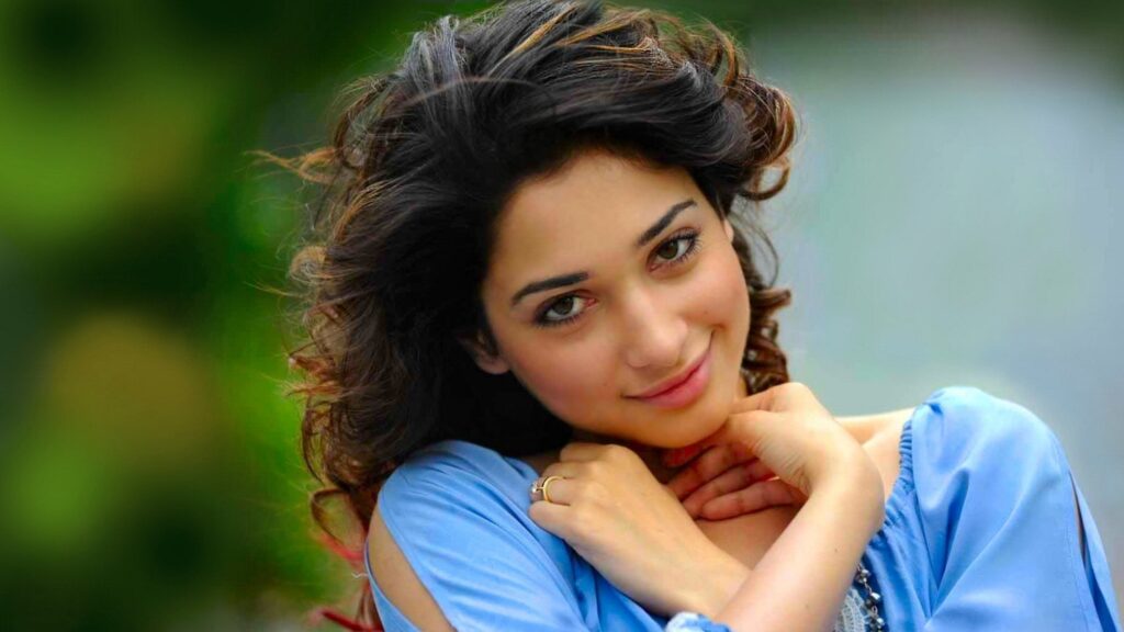 Pics to prove Tollywood DIVA Tamannaah Bhatia is the 'Queen Of Expression' - 4