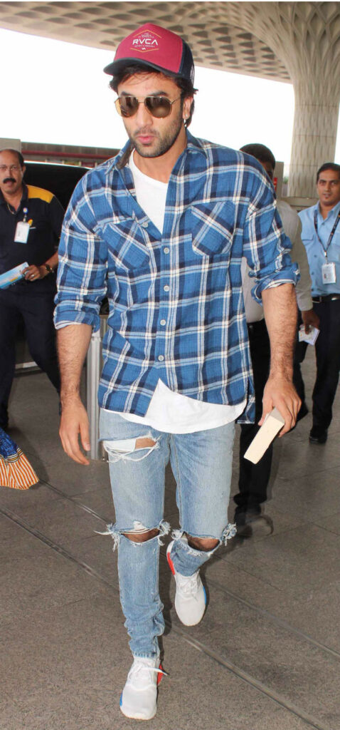 Ranbir Kapoor, Ranveer Singh, Hrithik Roshan, Kartik Aaryan: Who Styled Summer Shirts Better? - 5