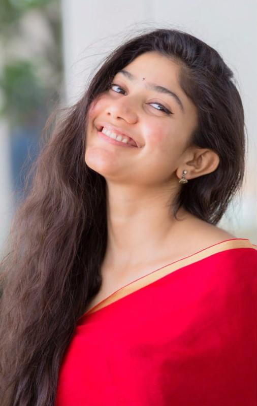 Know Why Sai Pallavi is Every Man's Dream Girl - 3