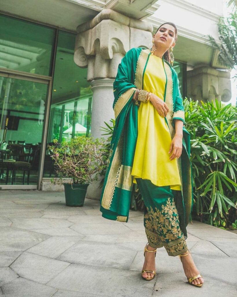 Style Inspiration: Trisha Krishnan, Anushka Shetty, Rakul Preet Singh, Samantha Akkineni Looks Jaw-Dropping Gorgeous In This Ethnic Look - 7