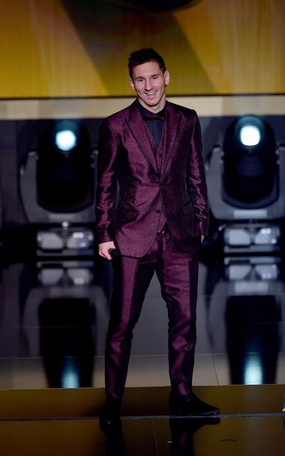 Suit Looks To Steal From Lionel Messi - 3