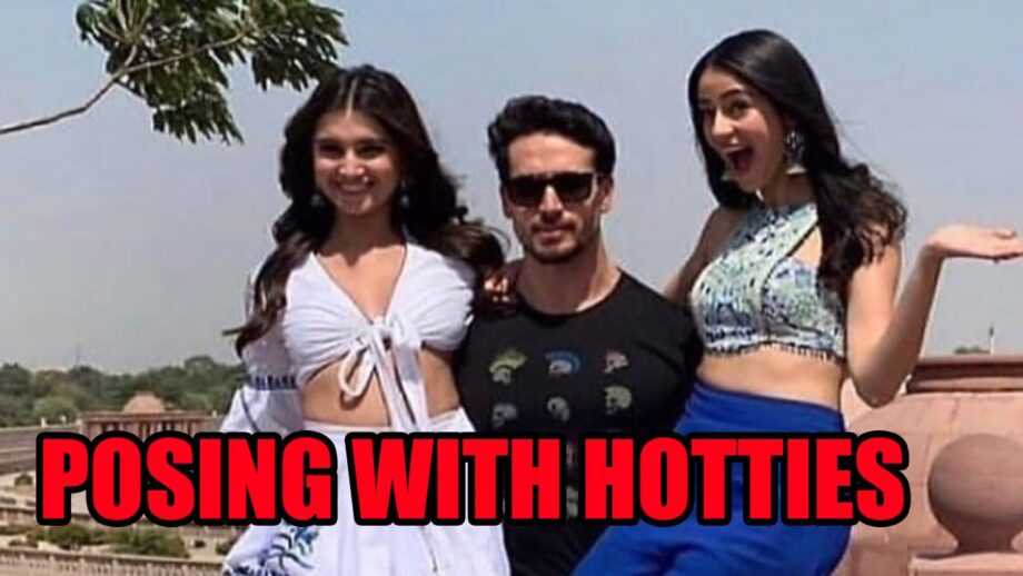 When Tiger Shroff posed with HOTTIES Tara Sutaria and Ananya Panday together