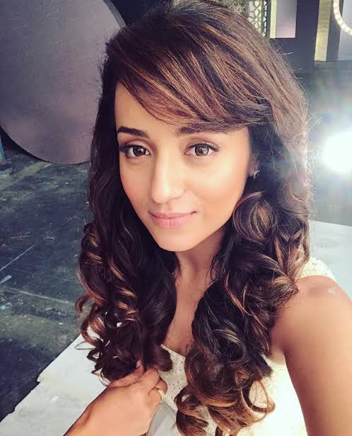 Trisha Krishnan gives travel goals with THIS latest picture from Uzbekistan  - The Indian Wire