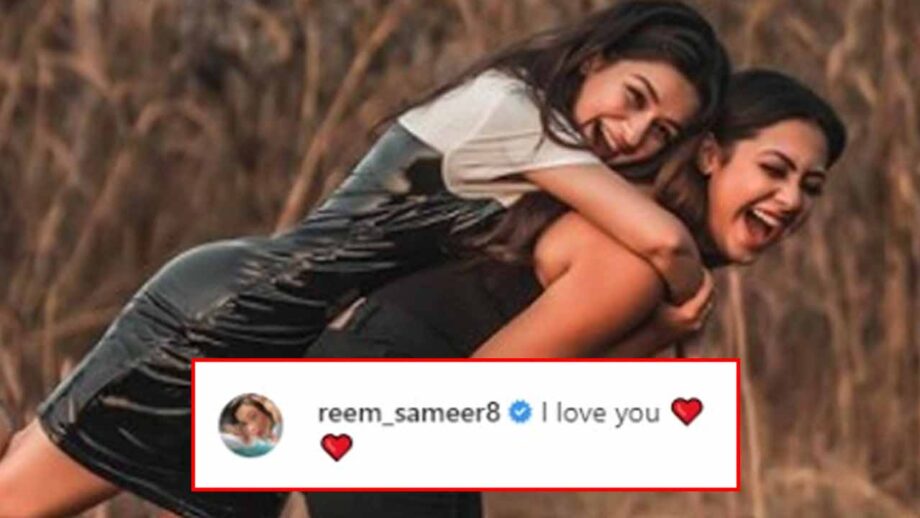 Avneet Kaur shares a picture with BFF Reem Shaikh, she comments 'I love you' 1