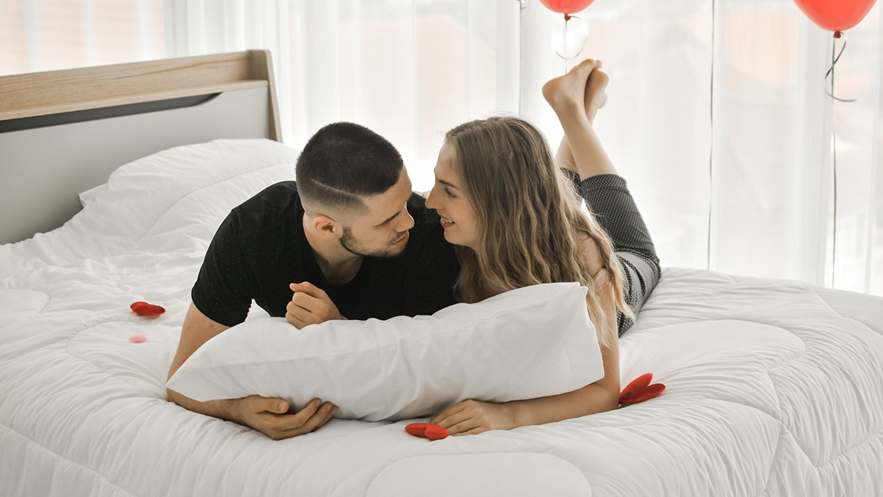 Be Sure To Read These 5 Things About Live-In Relationship | IWMBuzz