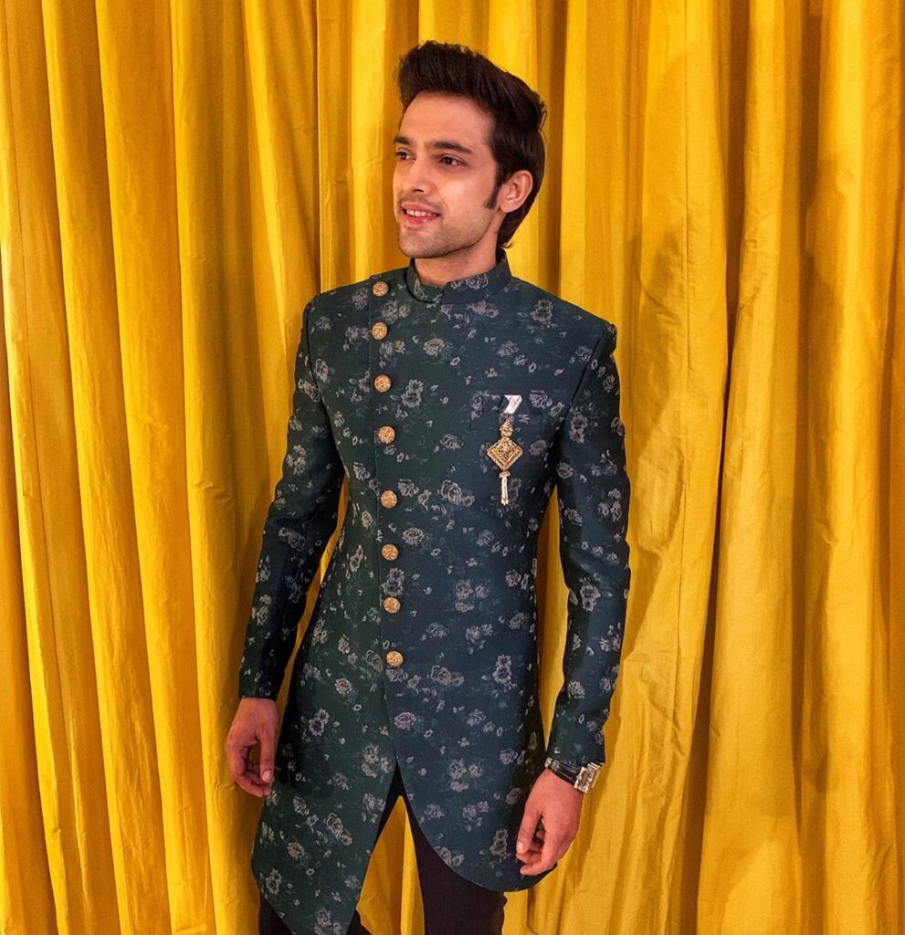 Everytime Parth Samthaan Stuns In Experimental Looks - 3