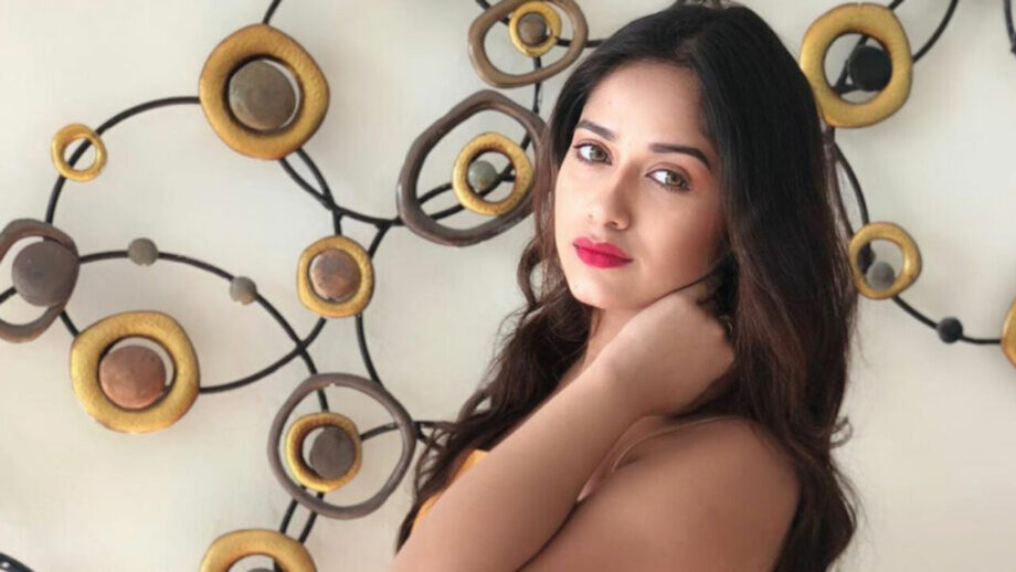 Every time Jannat Zubair Made Us Want to Seize Makeup Bags