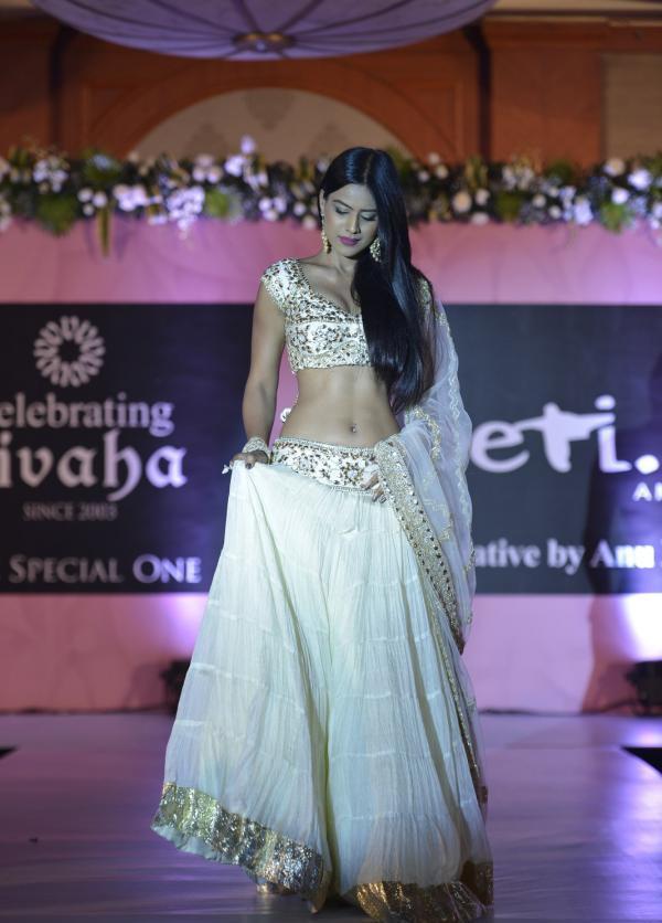 Nia Sharma, Niti Taylor And Surbhi Chandna's Gorgeous Designer Lehengas That You Can't Stop Wearing 1