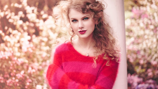 RE-Live Your 90's With Taylor Swift's Songs!