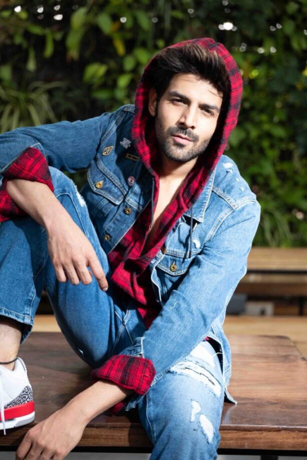 Kartik Aaryan Is The Most Stylish Actor Of B-Town & These Pictures Are Enough To Prove It - 1