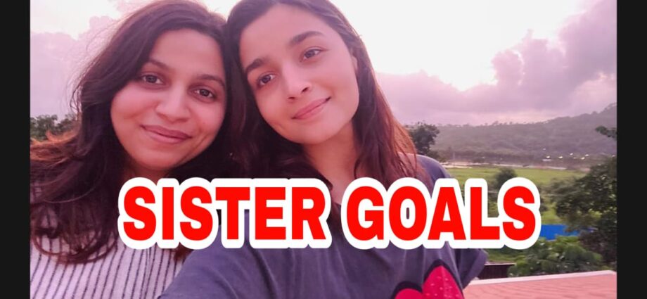 IN PHOTO: Alia Bhatt enjoys pink sunset and breeze with sissy Shaheen Bhatt, call themselves 'two peas'