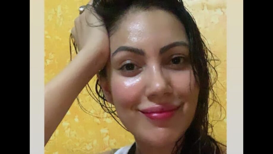 Taarak Mehta Ka Ooltah Chashmah’s Babita aka Munmun Dutta looks steamy and glowy in latest post workout selfie 1