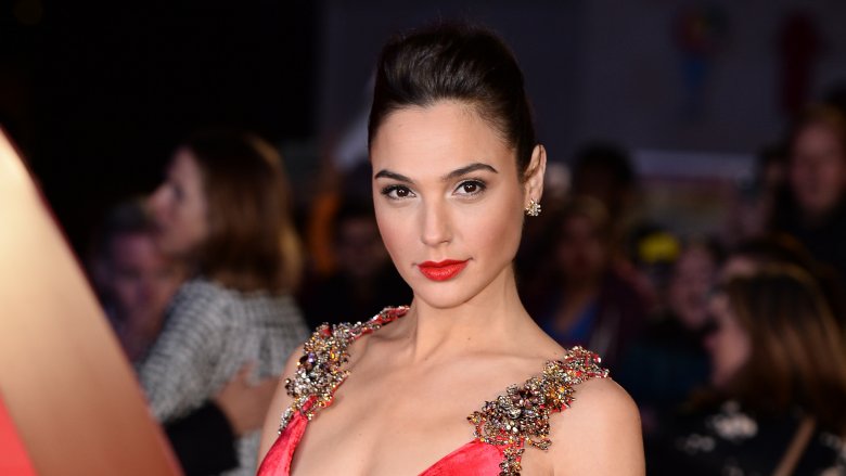 What Makes Gal Gadot So Attractive? 2