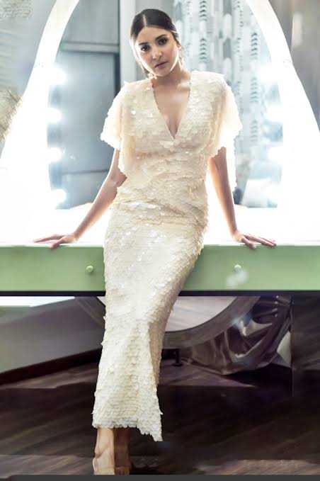 Aishwarya Rai Bachchan, Anushka Sharma, Katrina Kaif: The BEST Lady In Gorgeous Sequin Lehenga 2