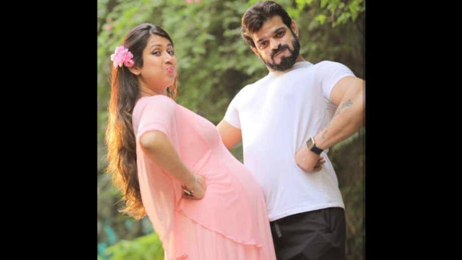 Ankita Bhargava and Karan Patel's goofy and super cute picture is AWWDORABLE