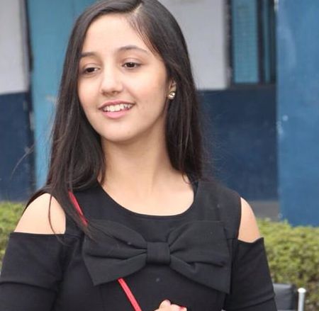 Ashnoor Kaur's UNSEEN Childhood Pictures Will Leave You Stunned 1