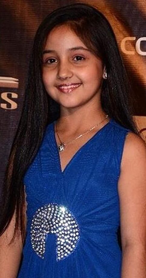 Ashnoor Kaur's UNSEEN Childhood Pictures Will Leave You 