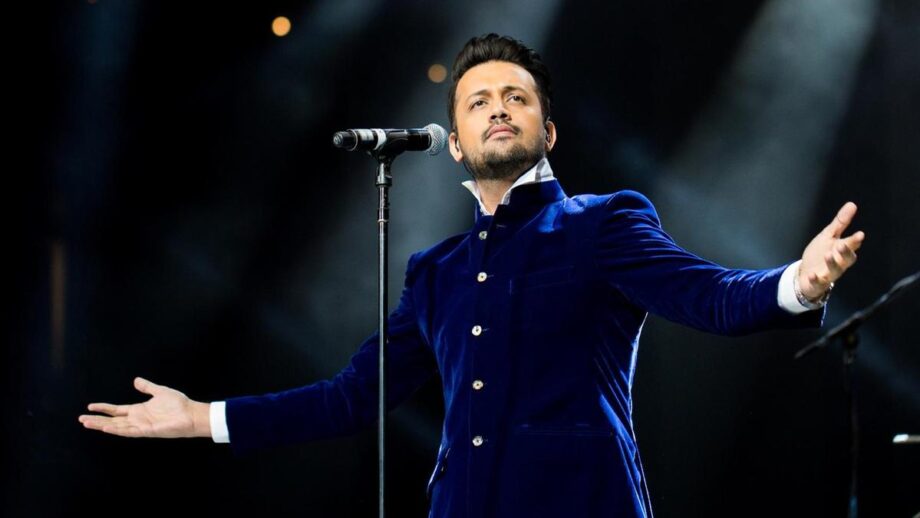 Atif Aslam's Outfits That Are Perfect This Festive Season 3